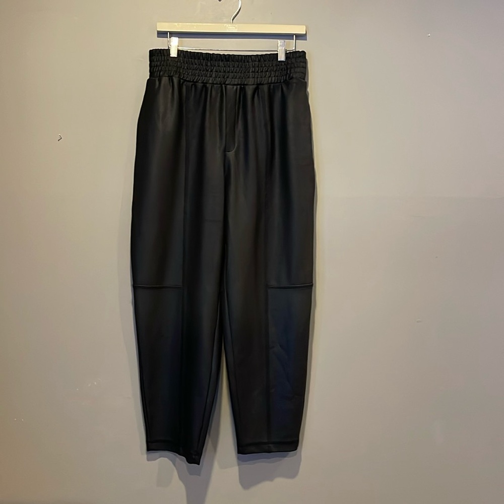 Zara, XL, faux leather fabric, high waist, on trend, versatile, warm, EUC